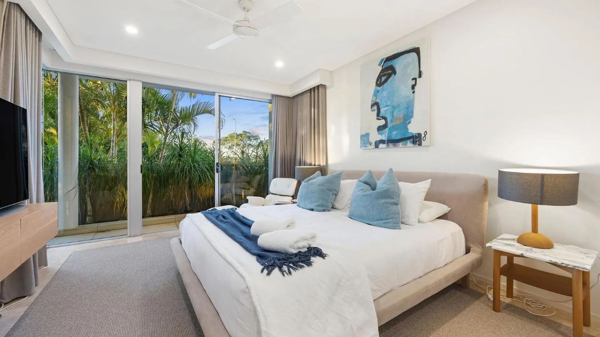 1 215 Gympie Terrace Noosaville