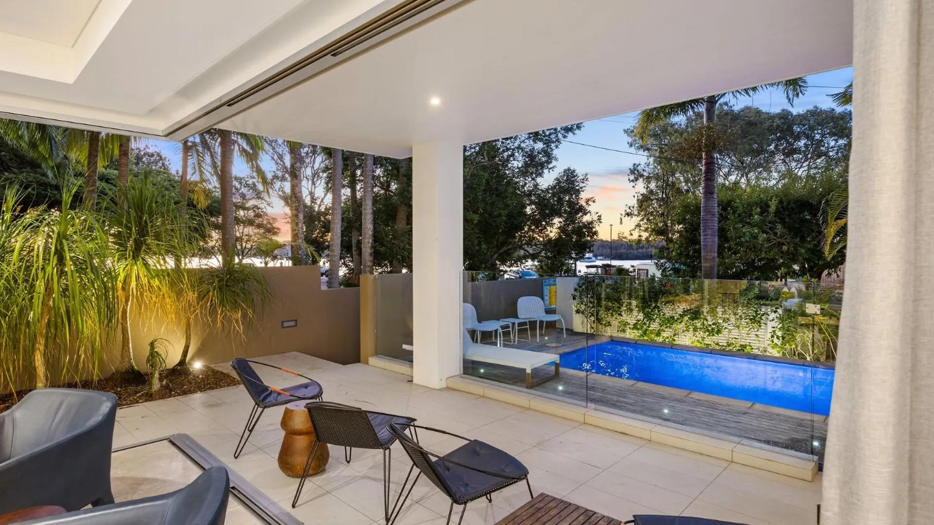 Apartment 1 215 Gympie Terrace Noosaville